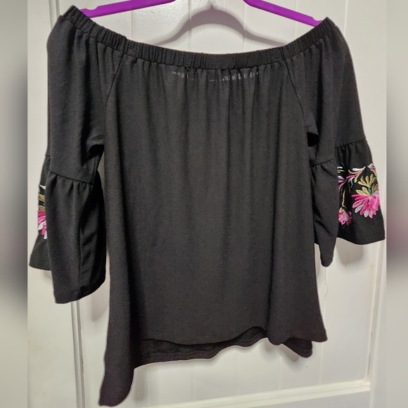 INC Internation Concepts Embroidered Floral Top Size S - Picture 7 of 7